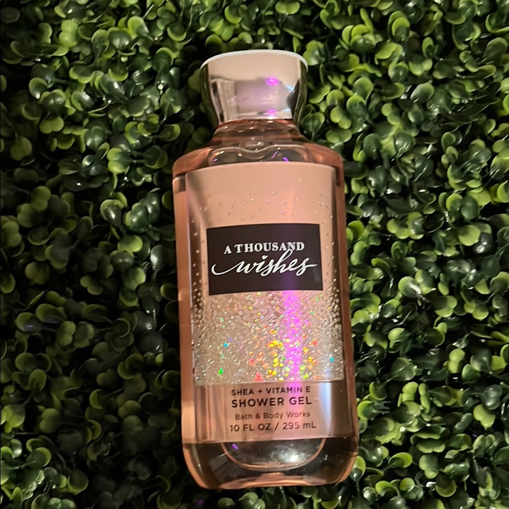 Bath & Body Works A Thousand Wishes Shower Gel - Pink